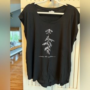 Maurices Christmas Tee